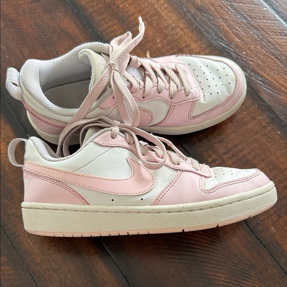 Nike Other - Nike Pink and White Sneakers